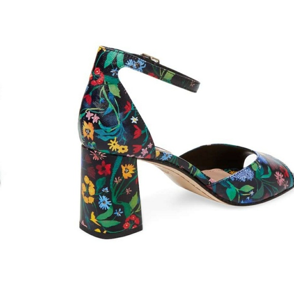 *Alice + Olivia Cooper Leather Sandal - Picture 4 of 5